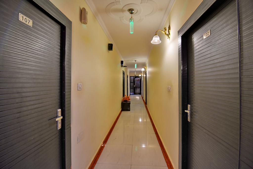 Hotel New Mg Residency Amritsar Bagian luar foto