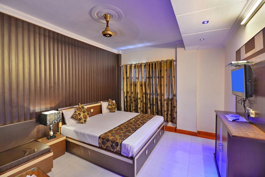 Hotel New Mg Residency Amritsar Bagian luar foto