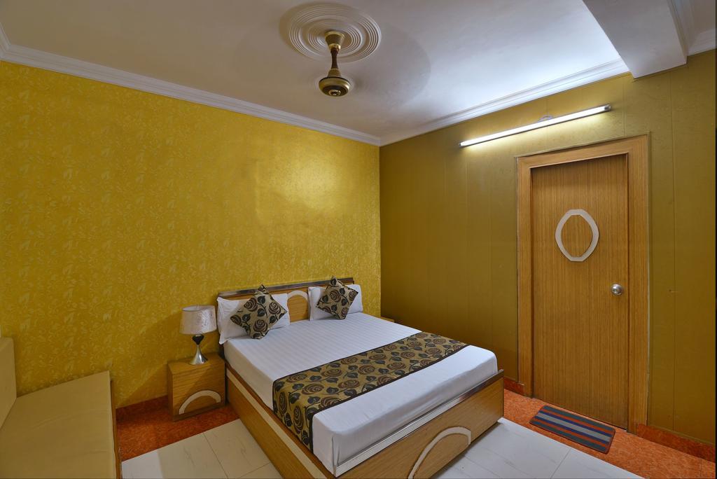 Hotel New Mg Residency Amritsar Bagian luar foto